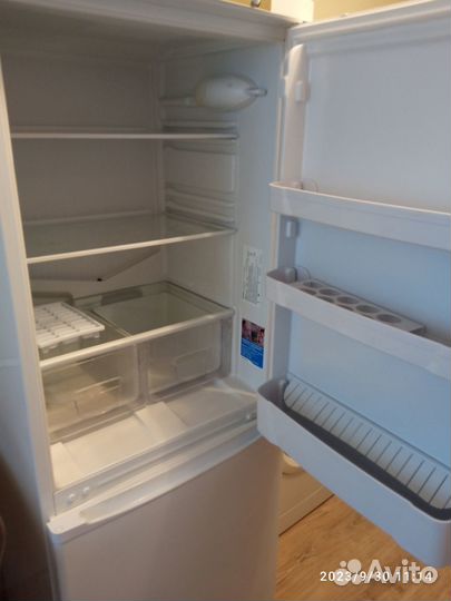 Indesit SB 167.027 Холодильник б/у