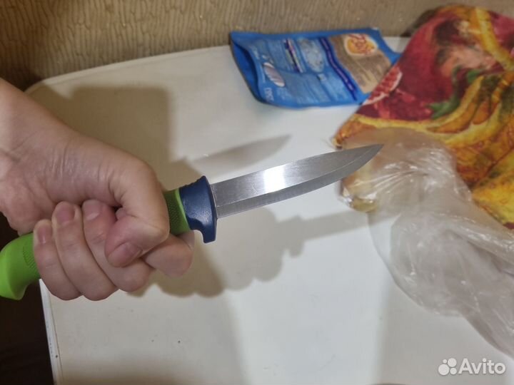 Нож туристический