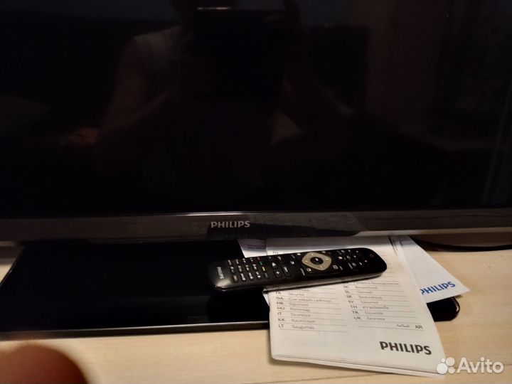 Телевизор philips 42дюйма