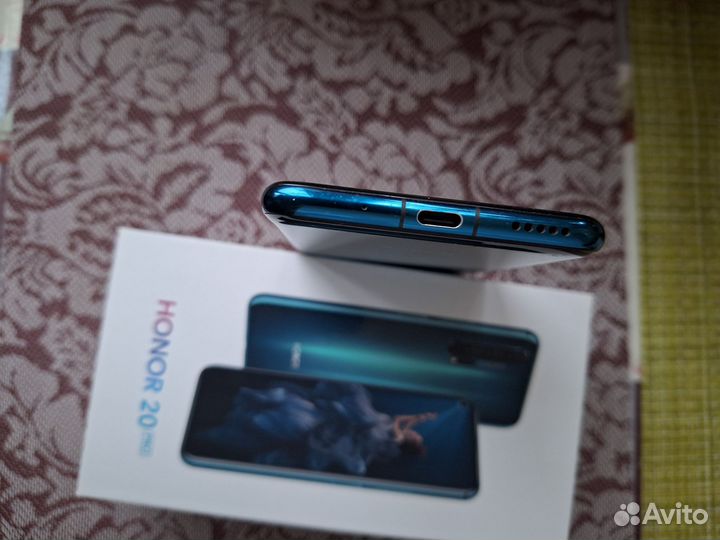HONOR 20 Pro, 8/256 ГБ