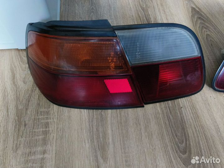 Задние фонари Nissan Almera n15