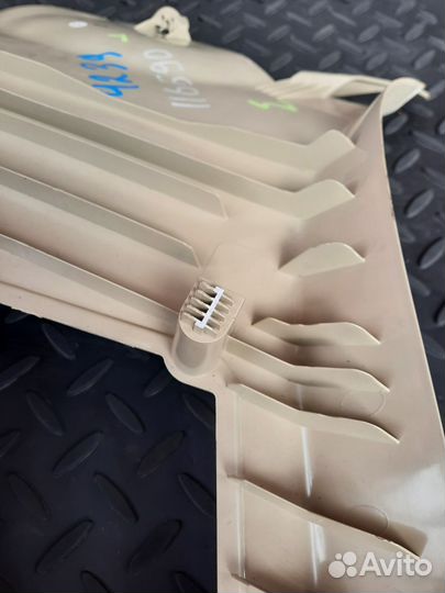 Обивка стойки кузова