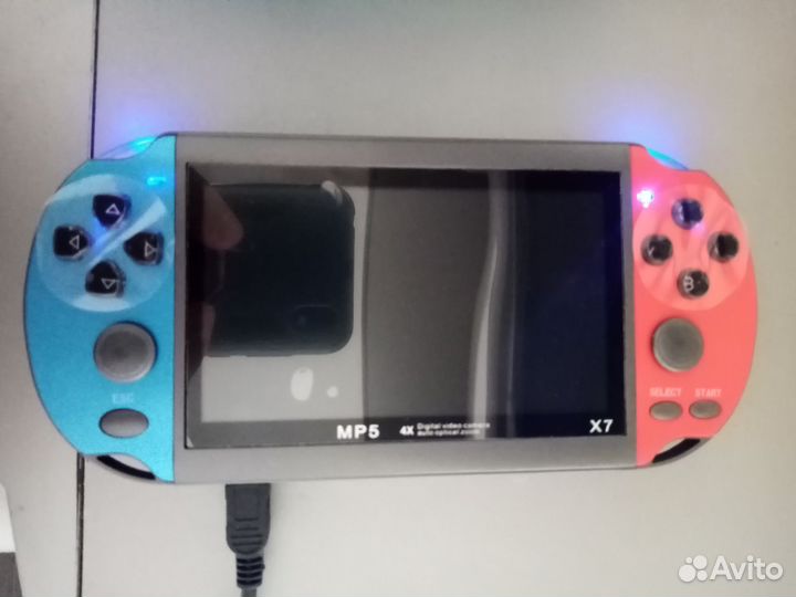 Игровая консоль ручная