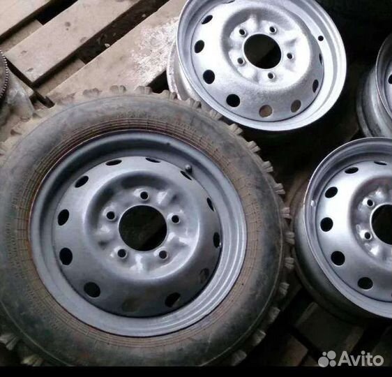 Штампованные диски на ниву r16