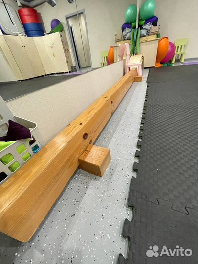 Бревно гимнастическое 3 м