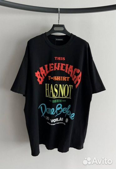 Футболка Balenciaga