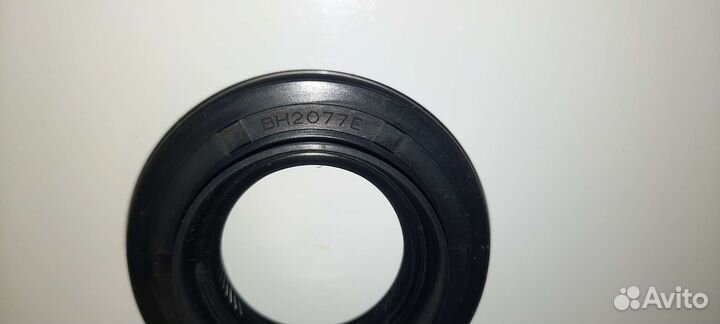 Сальник BH2077E