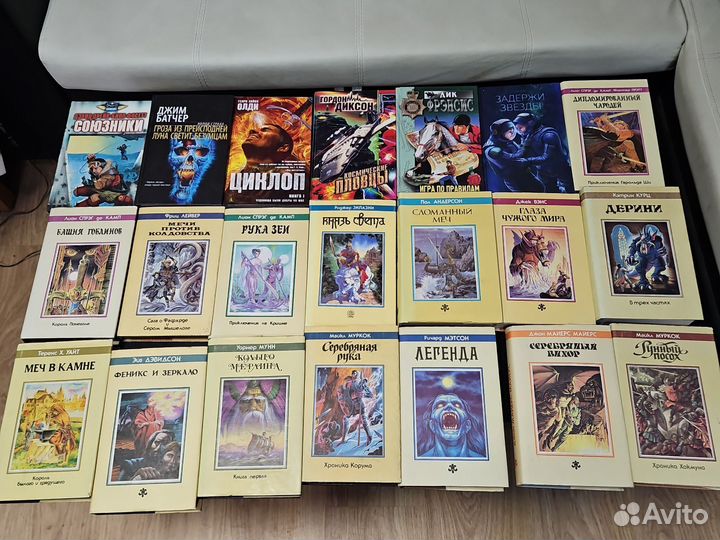 Книги фэнтези, фантастика (зарубежная) - 4.6
