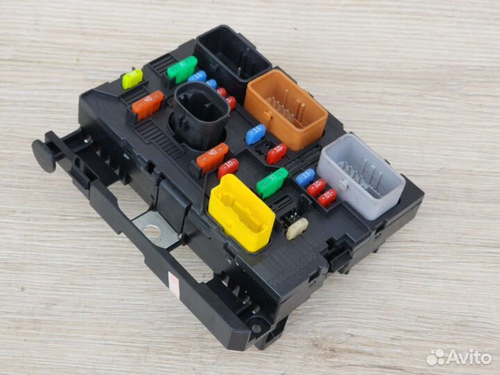 Электрический блок BSM L04-00 Peugeot Citroen