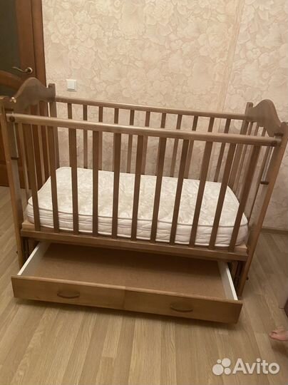 Кроватка детская