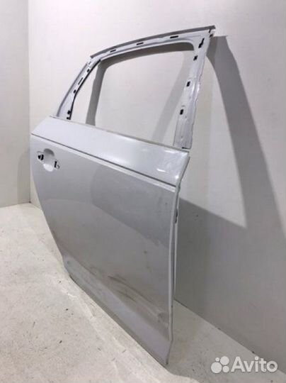 Дверь задняя правая Audi A4 B9 2015