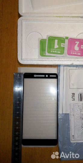 Защитное стекло