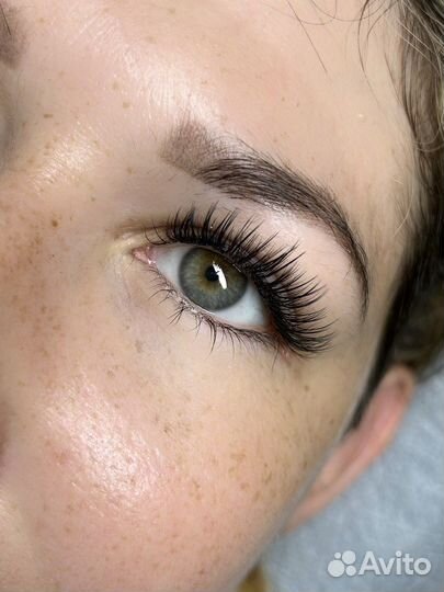 Наращивание ресниц