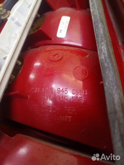 Фонарь задний задний правый Skoda Fabia хетчбек 4