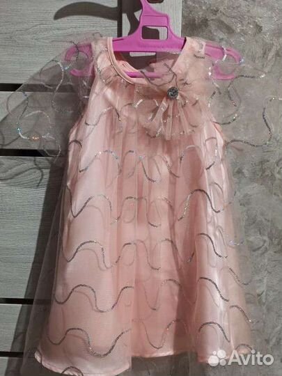 Платье для девочки новое