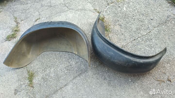 Бампер подкрыльники