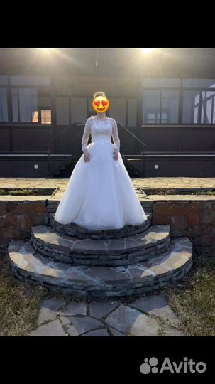 Платье свадебное