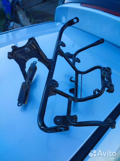 Паук на Honda африка twin 750