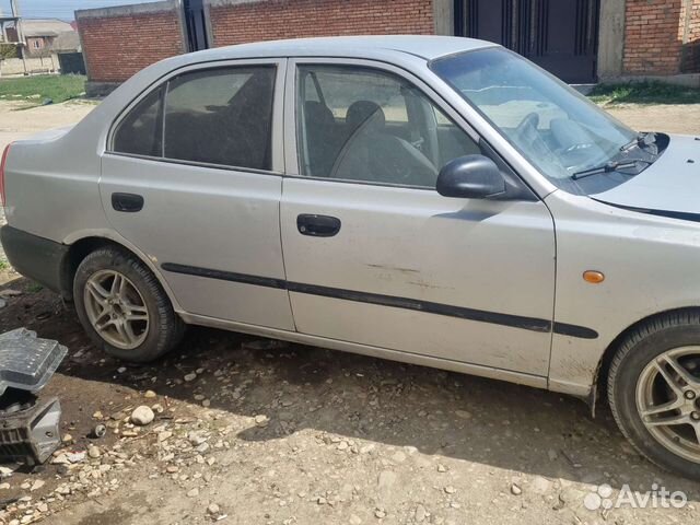 Двери на Акцент задние