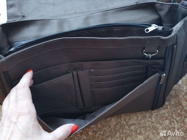 Портфель под ноутбук