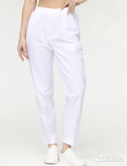 Медицинский костюм женский