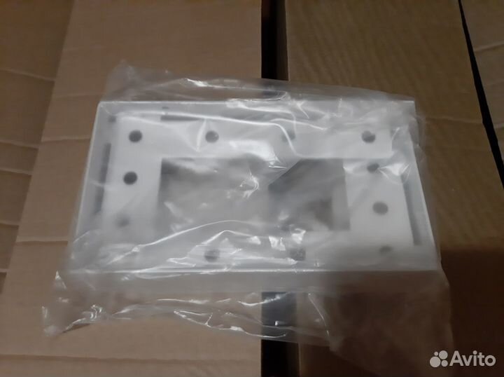 Держатель для полки