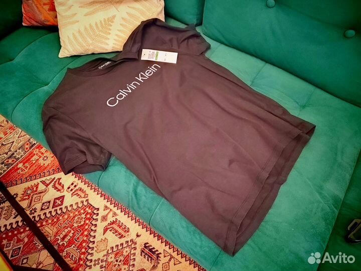 Футболка Calvin Klein