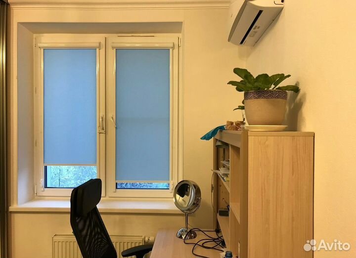 Рулонные шторы на балконные окна