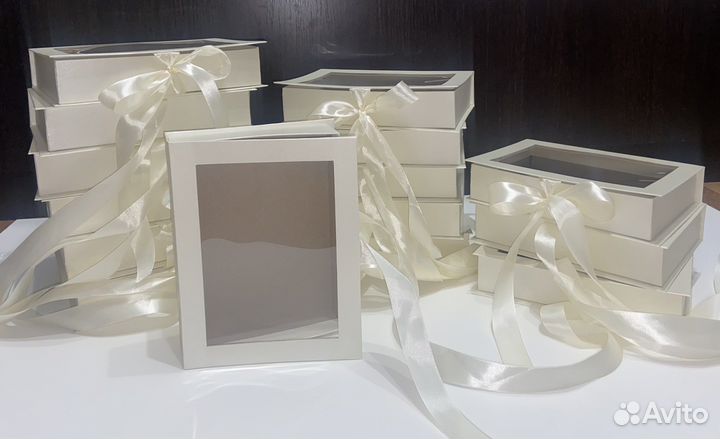 Коробки для клубники и зефира