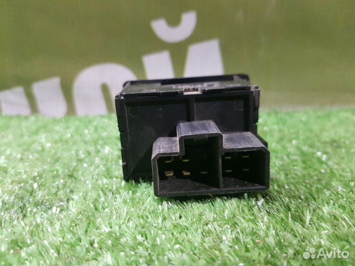 Блок управления зеркалами Nissan Wingroad Y10