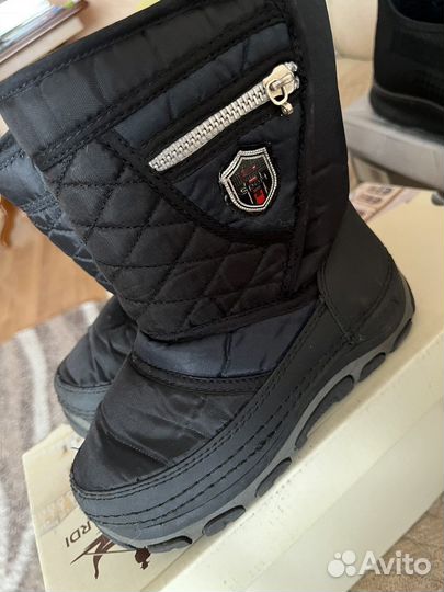 Дутики на мальчика