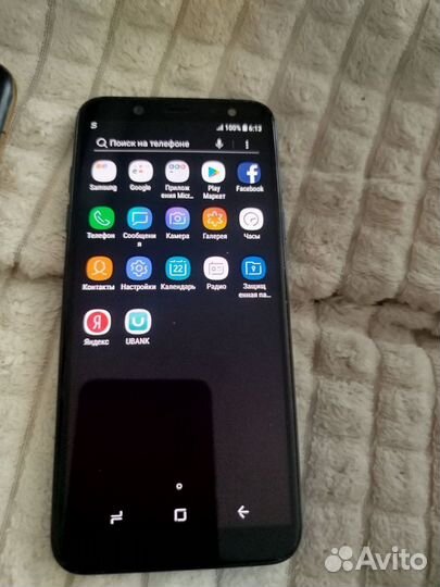 Samsung Galaxy A6, 3/32 ГБ