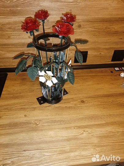 Кованая ритуальная ваза