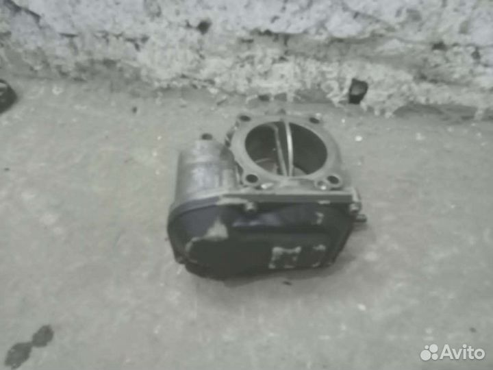 Дроссельная заслонка jeep grand Cherokee wk2