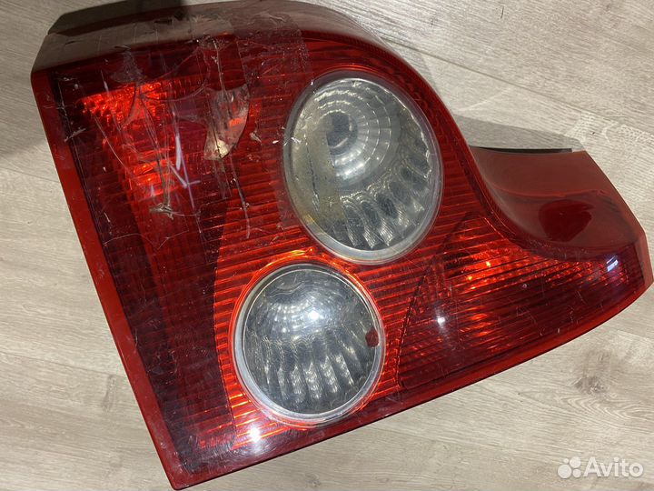 Задний левый фонарь Volvo xc90 2005