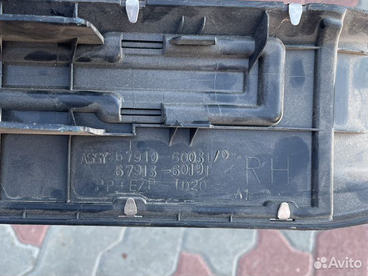 Накладка на порог внутренняя lexus LX570