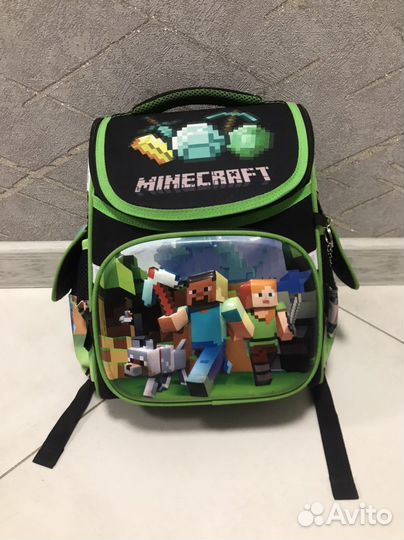 Рюкзак школьный