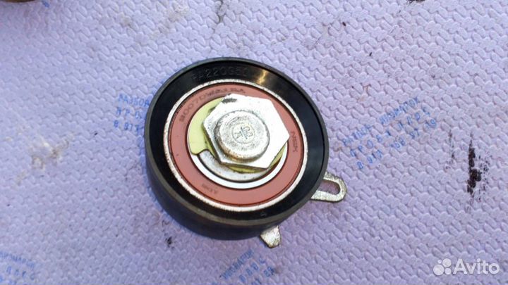 Натяжитель ремня грм Audi A6 C5 2.5 TDI