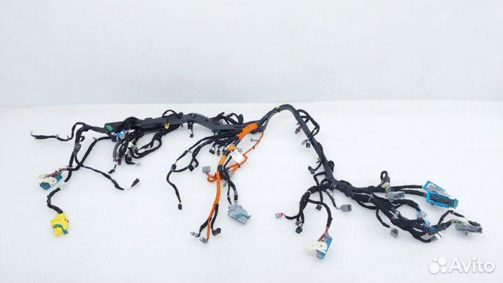 Проводка под торпедо Cadillac Escalade K2 L86 2018