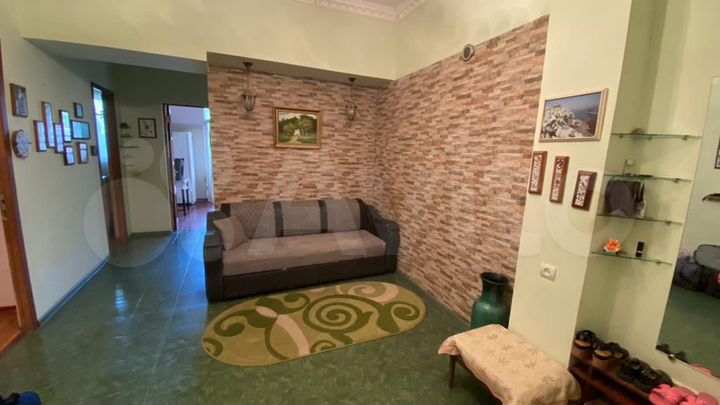 3-к. квартира, 76 м², 2/3 эт.