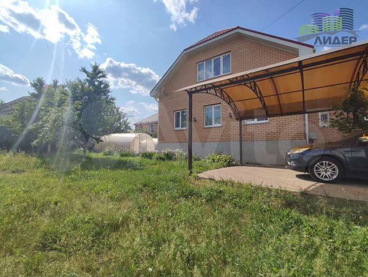 Коттедж 249,1 м² на участке 10 сот.