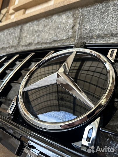 Решетка на w213 gt