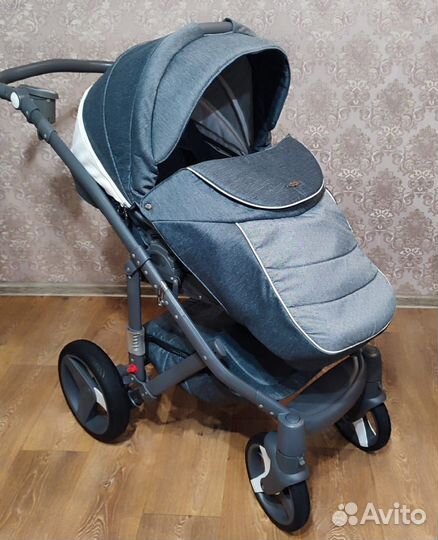 Коляска Adamex 3 в 1.Гелевые колёса