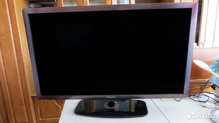 Телевизор Philips 40PFL 6606H/60 на зап. части или