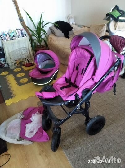 Коляска детская прогулочная