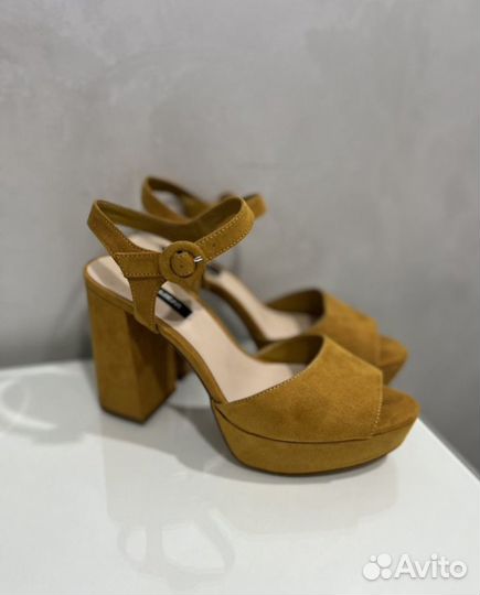 Босоножки pull bear 37