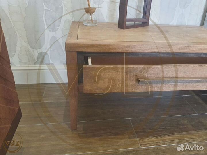 Тумба прикроватная