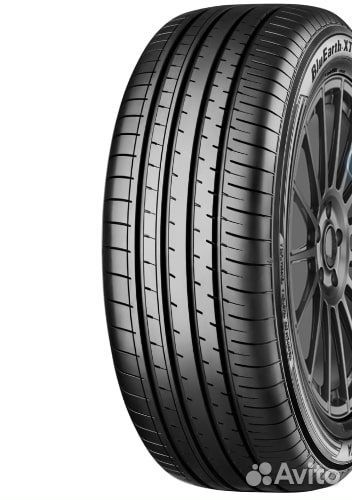 Yokohama BluEarth-GT AE51E 235/45 R17