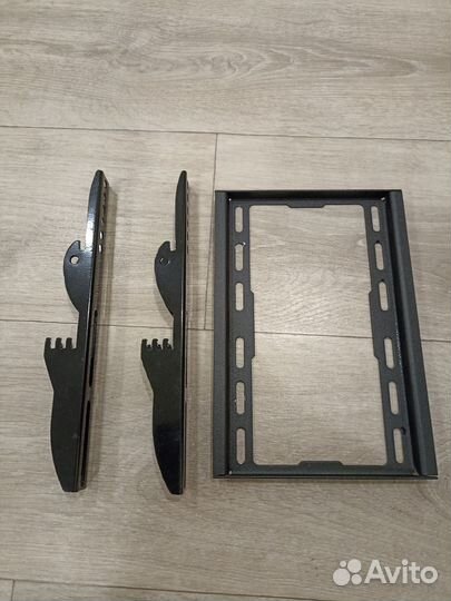 Кронштейн для телевизора