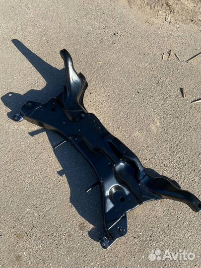 Подрамник Mitsubishi Outlander 1 арт. 11296